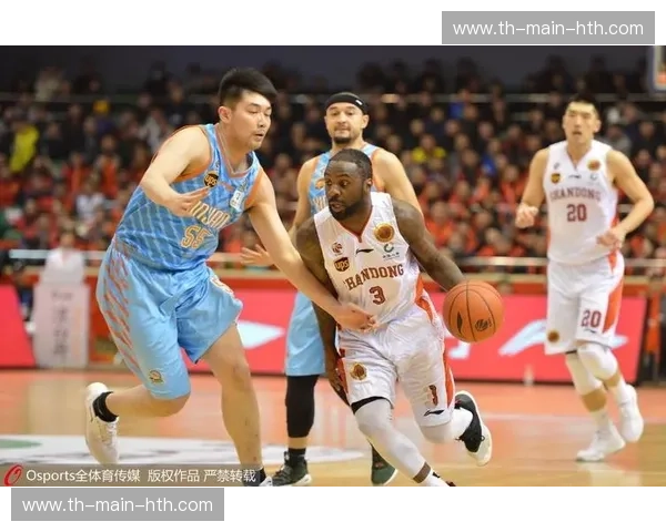 铁血碰撞与战术博弈:新疆vs山东录像带你重回巅峰对决的深度现场 铁血碰撞与战术博弈:新疆vs山东录像带你重回巅峰对决的深度现场