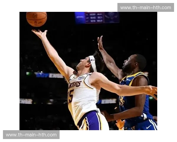 2013年湖人vs勇士：一场载入史册的季后赛对决，宿敌恩怨的延续与新篇章的开启